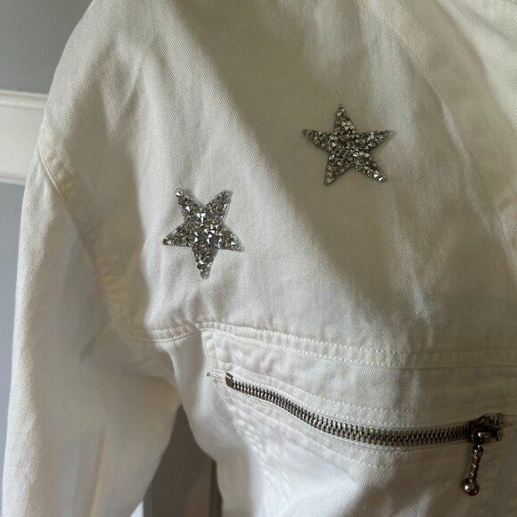 Taylor the "SWIFTY" Jacket check-out the video. Newly engaged girl!! - Picture 3 of 6